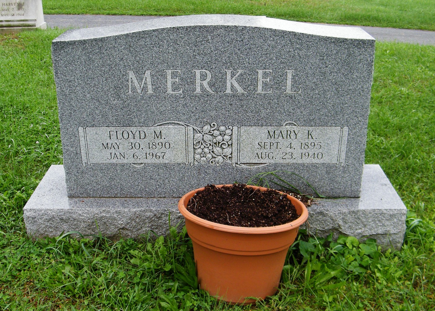 Mary Wisser Merkel Grave